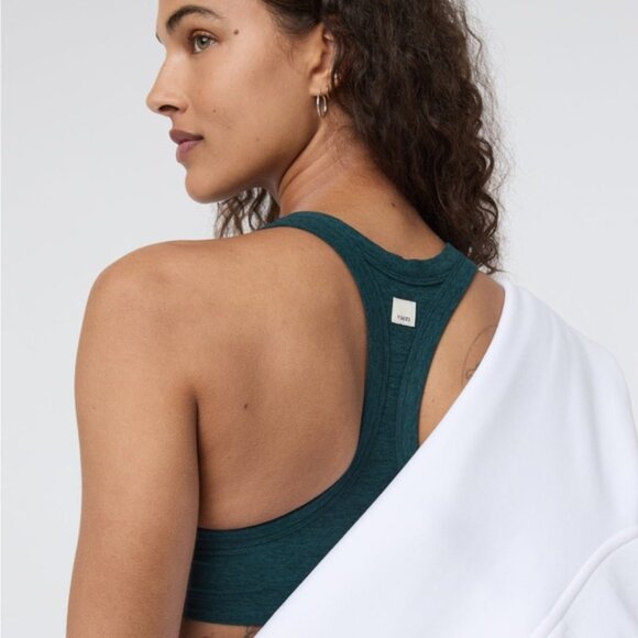Vuori Elevation Racer Bra Smoke blue heather Medium nwt - Picture 4 of 6